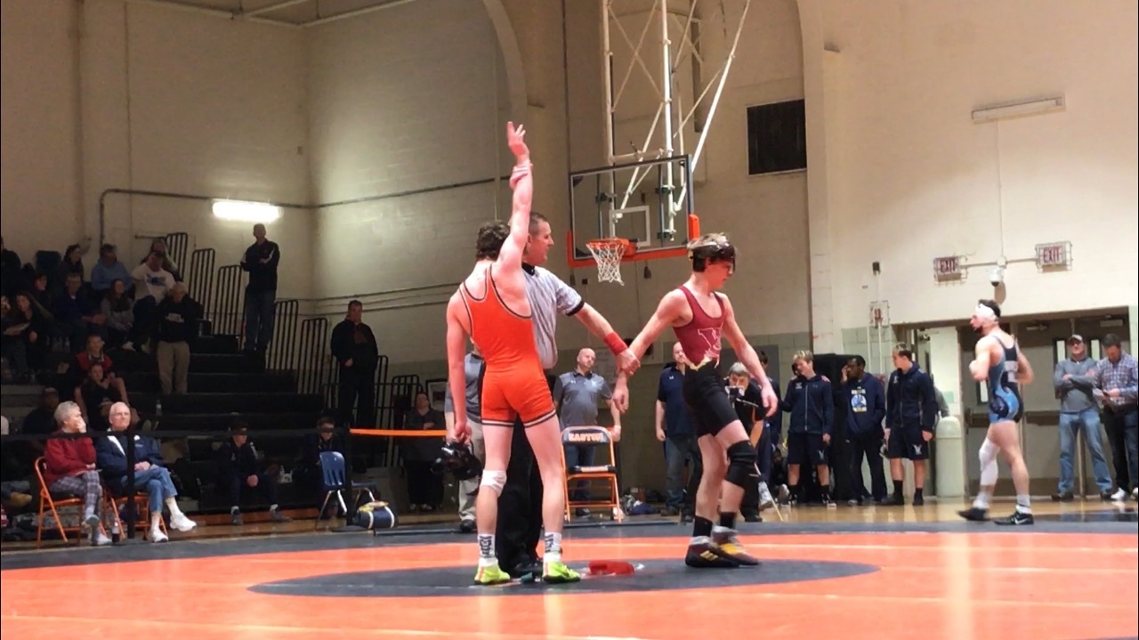Bayside Conference Wrestling Teams Prepare for Final Three Weeks