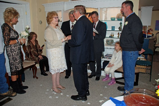 Winter Storm Jonas Interferes with Salisbury Wedding, Couple Improvises