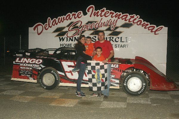 Donald-Lingo-Jr-S.R.-Pete-Sons-Super-Late-Model-Winner